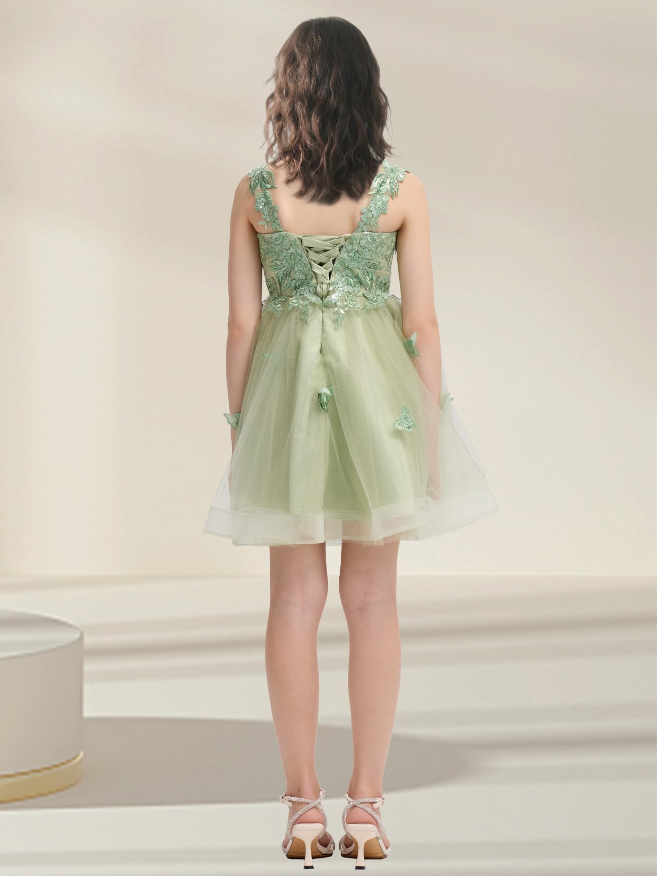 Short Flower Girl Dress for Wedding Lace Applique Homecoming Dresses for Teens UJR081